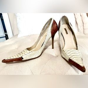 NWOB Michael Antonio Snakeskin 4” Kitten Heels Sz 8